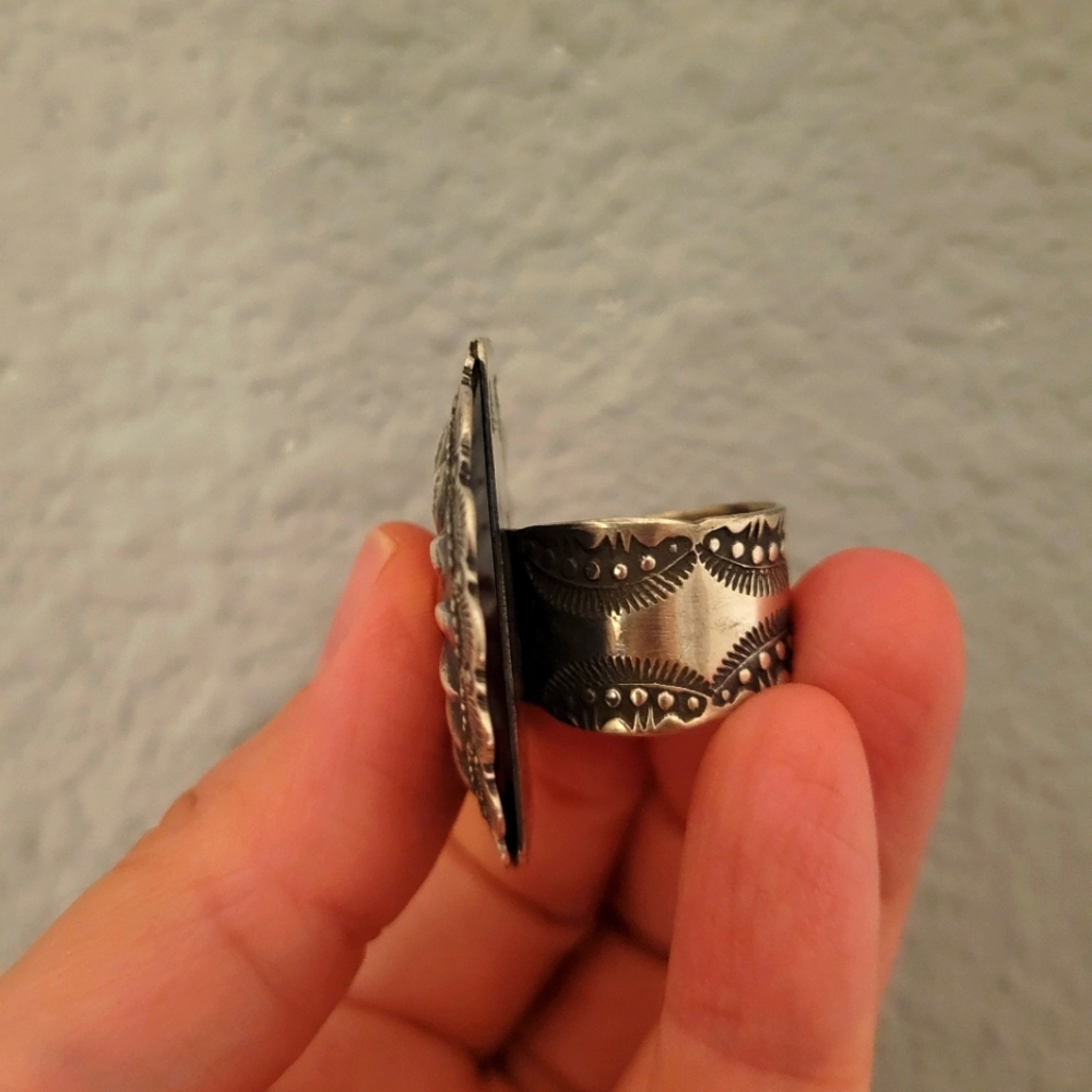 Vintage Sterling Silver Large Concho Ring - Picture 11 of 14
